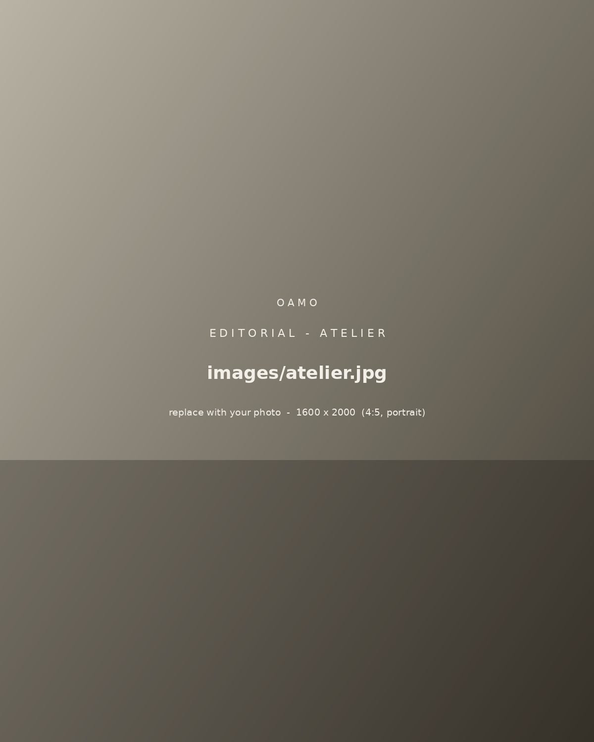 Hand finishing in the atelier